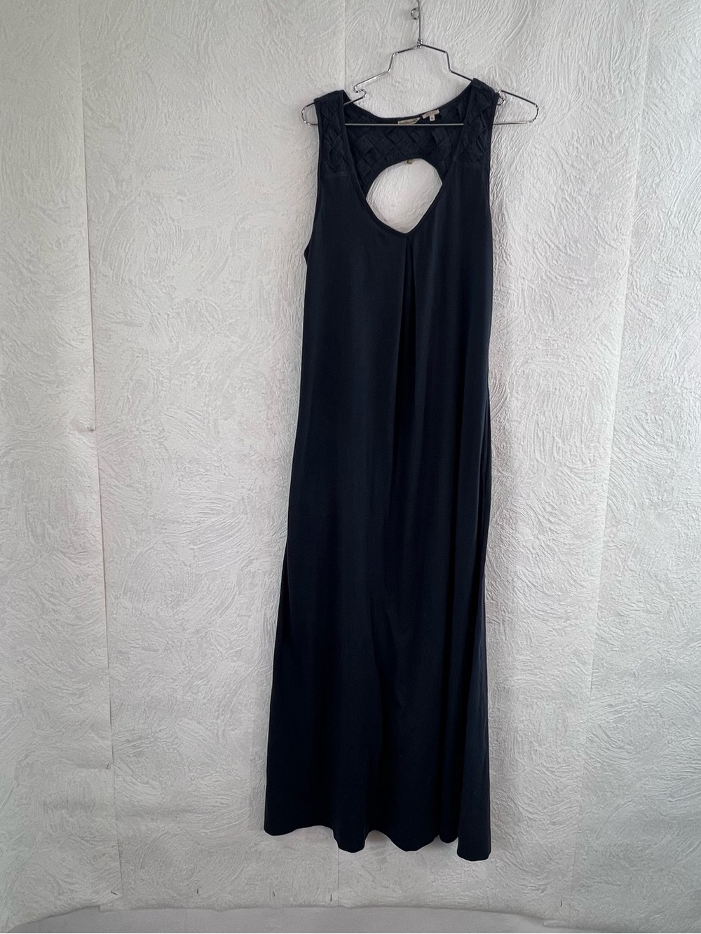 Holding Horses Sleeveless Hunter Green Maxi Dress with Cutout Back Size Medium